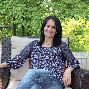 Meet your Posher, Sonia